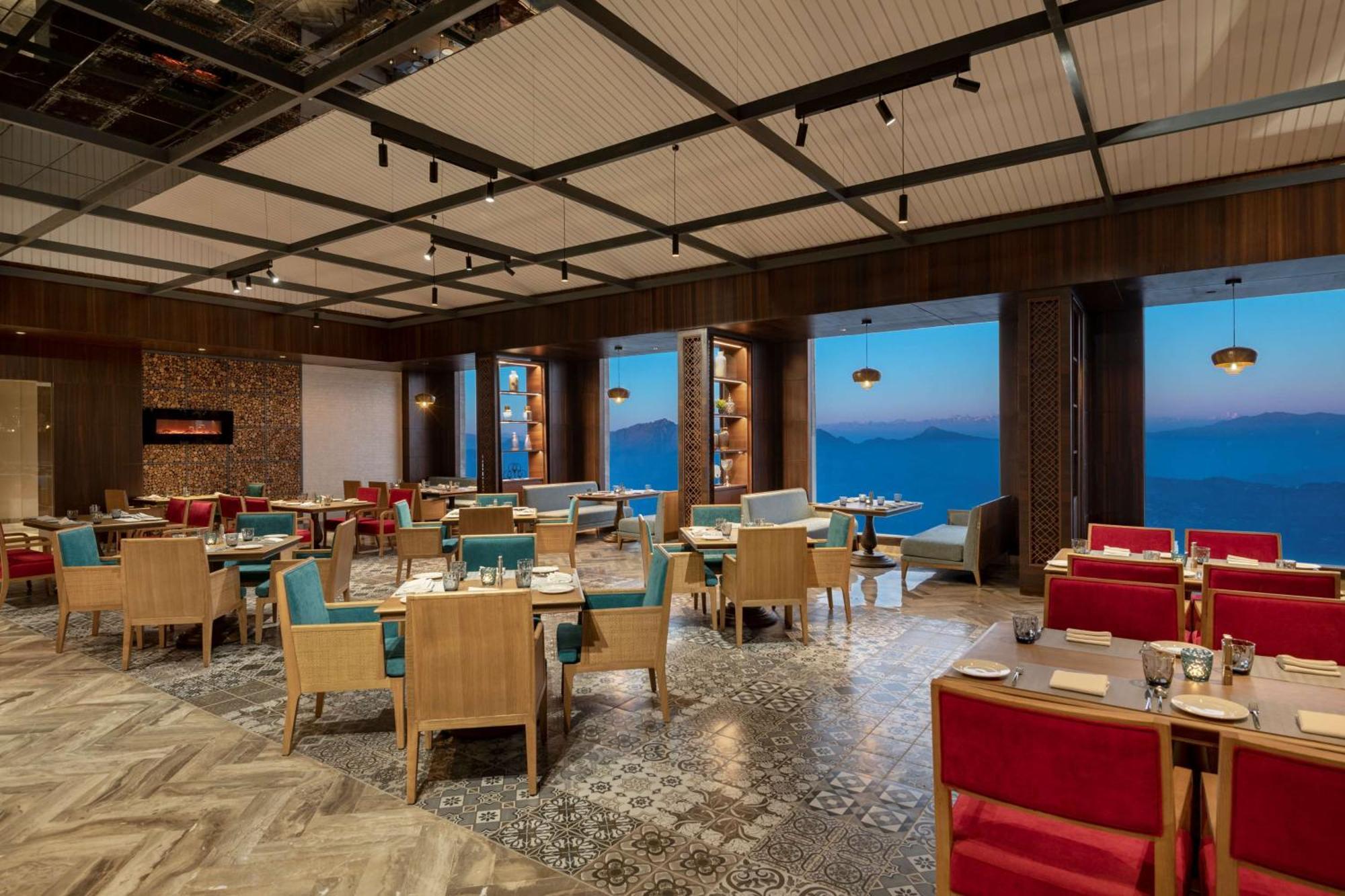 Radisson Kufri Hotel Shimla Exterior foto
